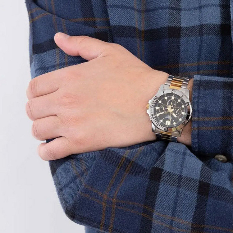 Чоловічий годинник Casio MTP-VD300SG-1E