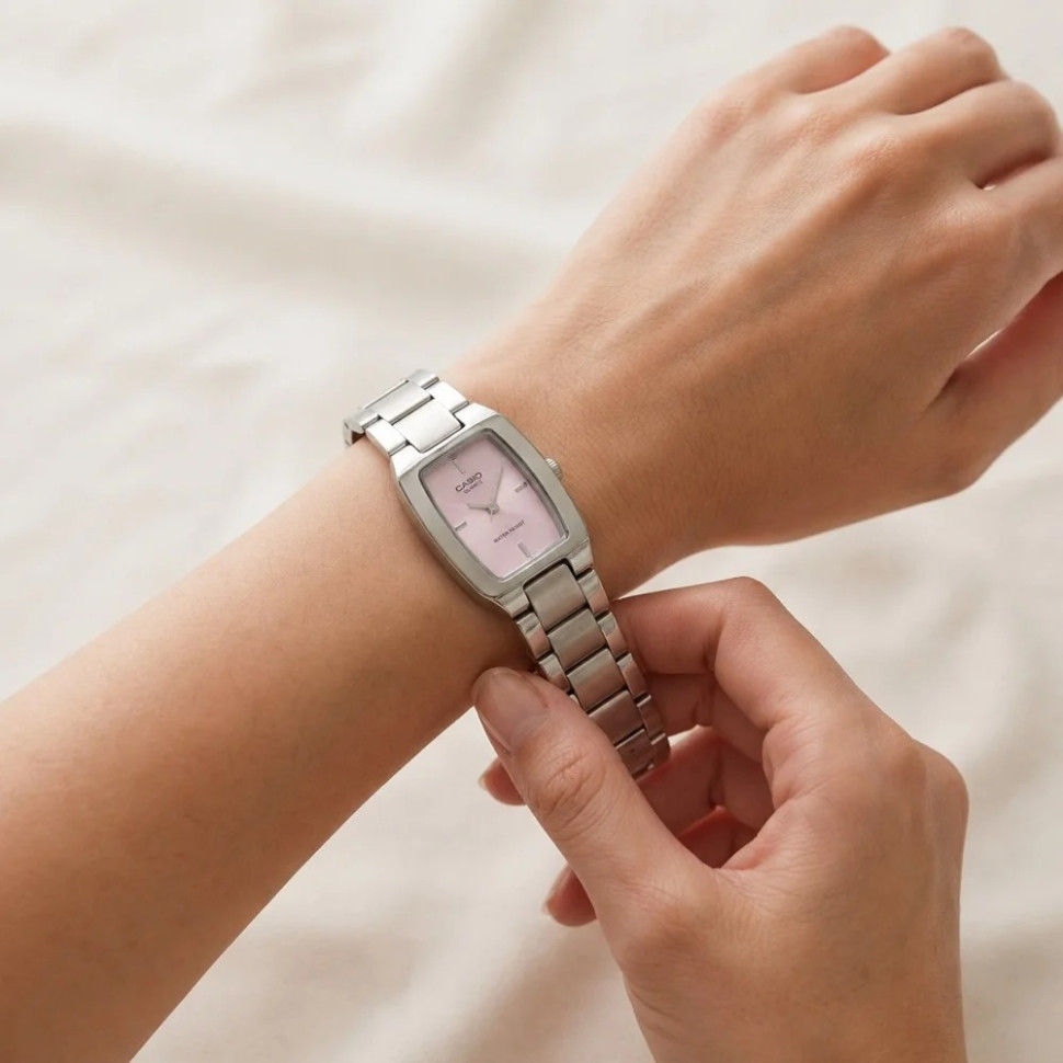 Жіночий годинник Casio LTP-1165A-4C