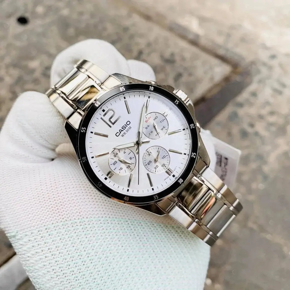 Чоловічий годинник Casio MTP-1374D-7A