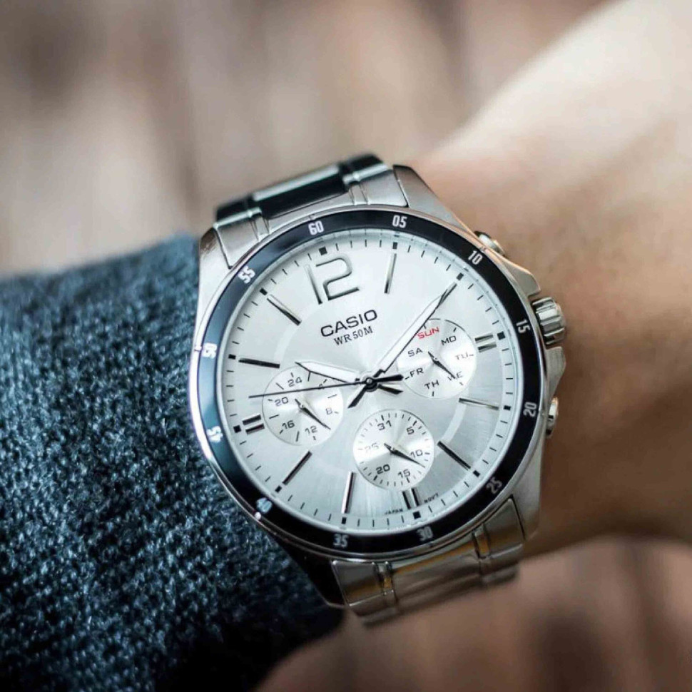 Чоловічий годинник Casio MTP-1374D-7A