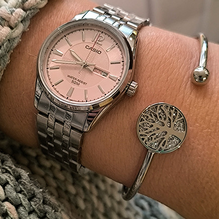 Жіночий годинник Casio LTP-1335D-5A