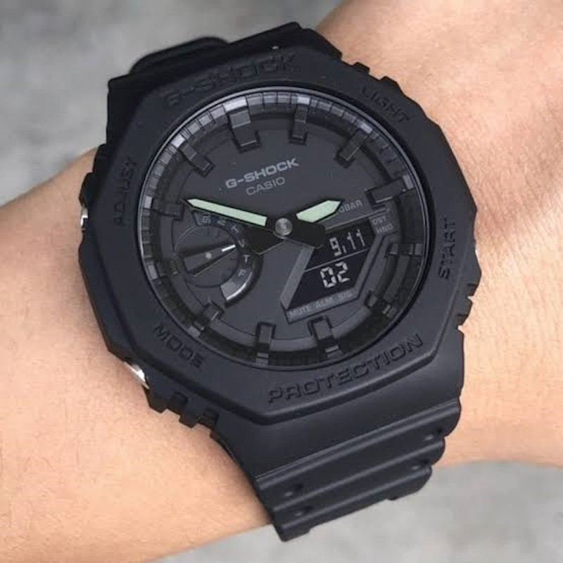 Чоловічий годинник Casio G-SHOCK GA-2100-1A1