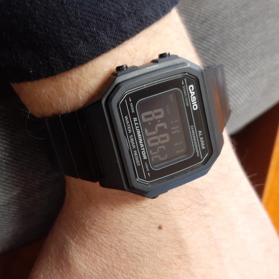 Чоловічий годинник Casio B650WB-1B