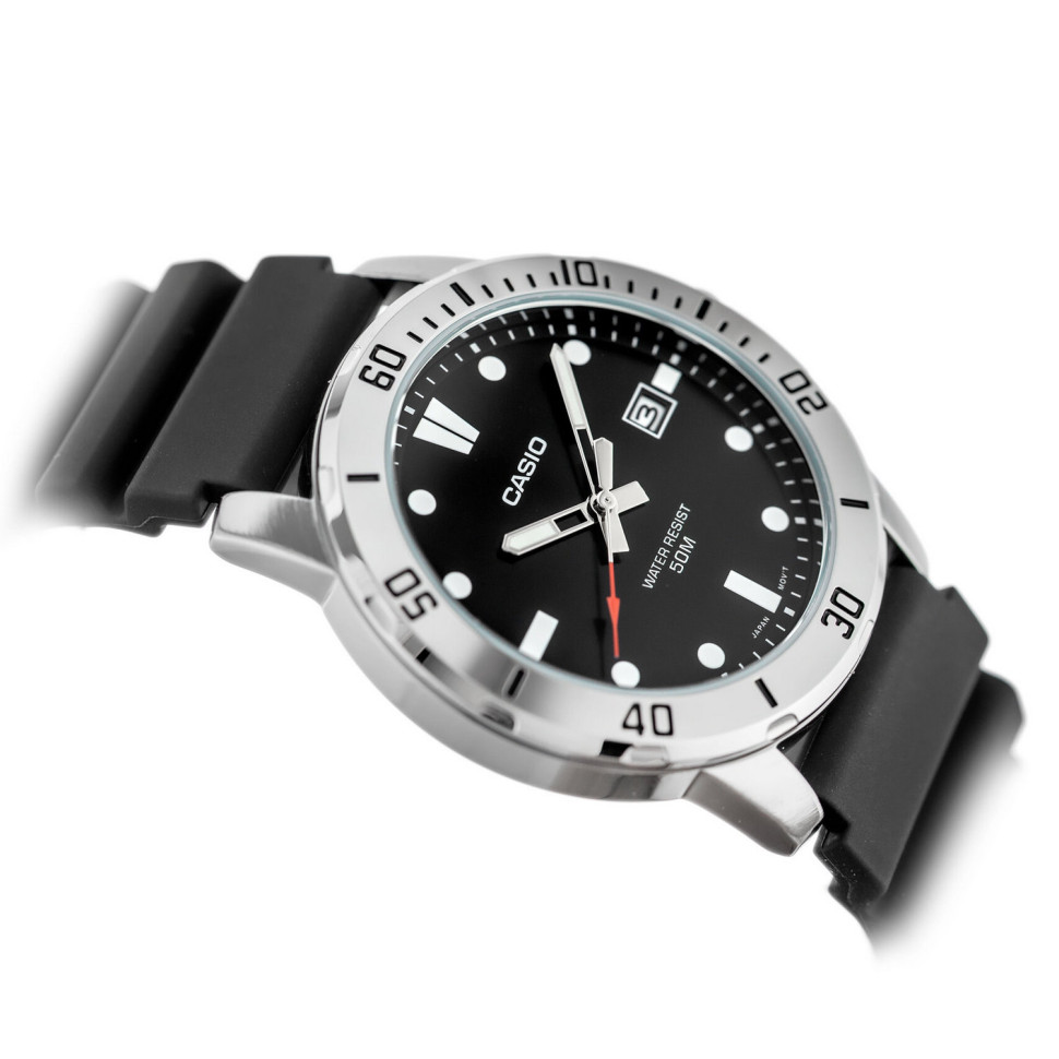 Чоловічий годинник Casio MTP-VD01-1E