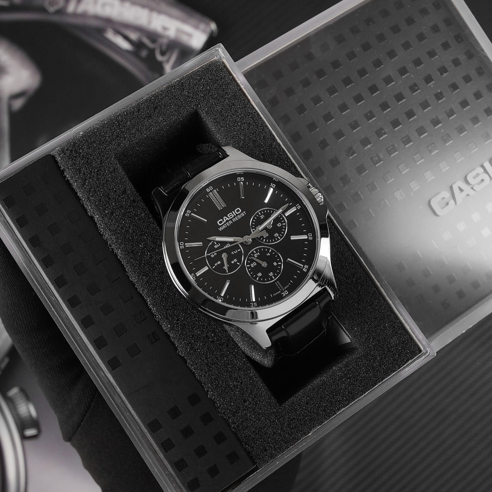 Чоловічий годинник Casio MTP-V300L-1A