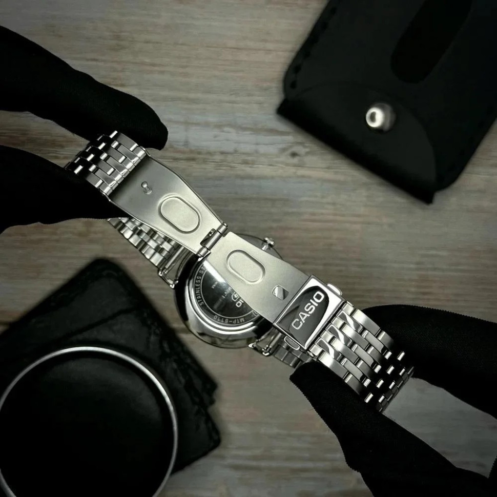 Чоловічий годинник Casio MTP-B110D-7A