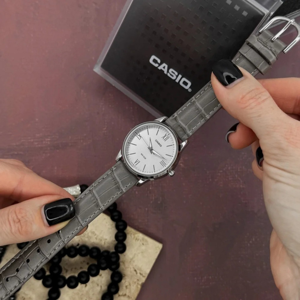 Жіночий годинник Casio LTP-1303LL-7A