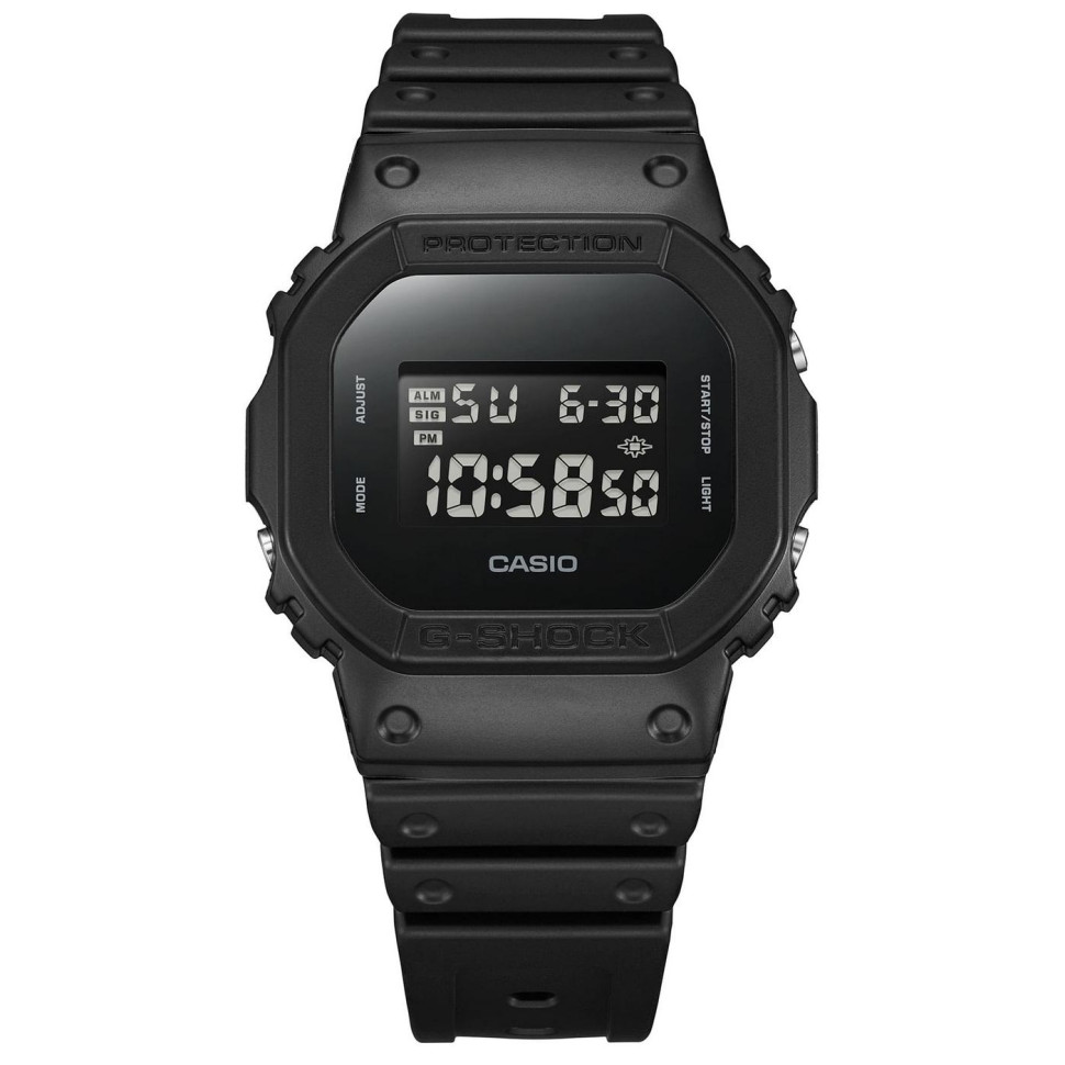 Чоловічий годинник Casio G-SHOCK DW-5600UBB-1E