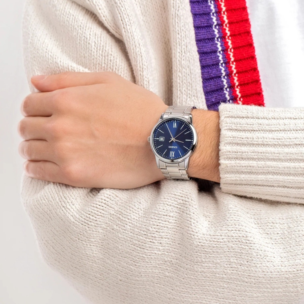 Чоловічий годинник Casio MTP-V002D-2B3