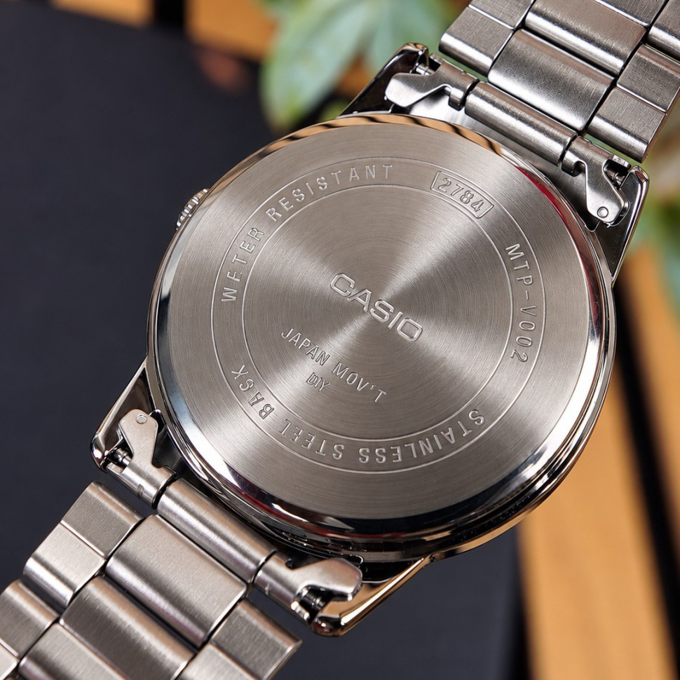 Чоловічий годинник Casio MTP-V002D-2B3