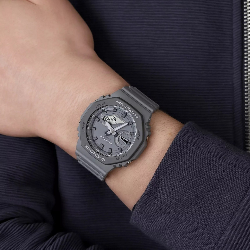 Чоловічий годинник Casio G-SHOCK GA-2110ET-8A