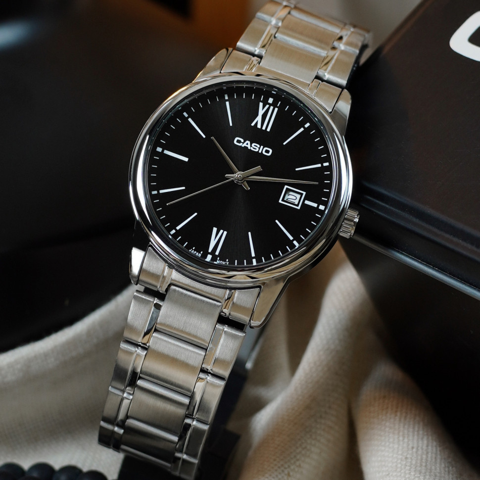 Чоловічий годинник Casio MTP-V002D-1B3