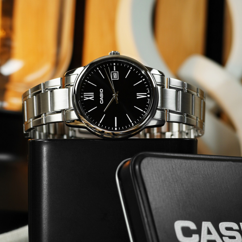 Чоловічий годинник Casio MTP-V002D-1B3