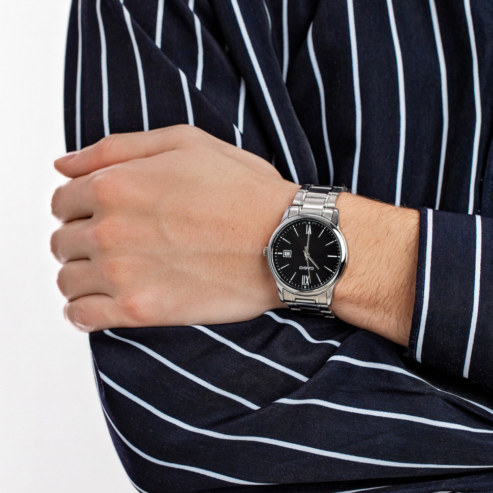 Чоловічий годинник Casio MTP-V002D-1B3