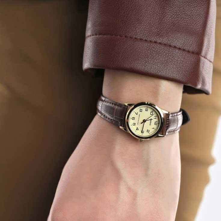 Жіночий годинник Casio LTP-V001GL-9BUDF