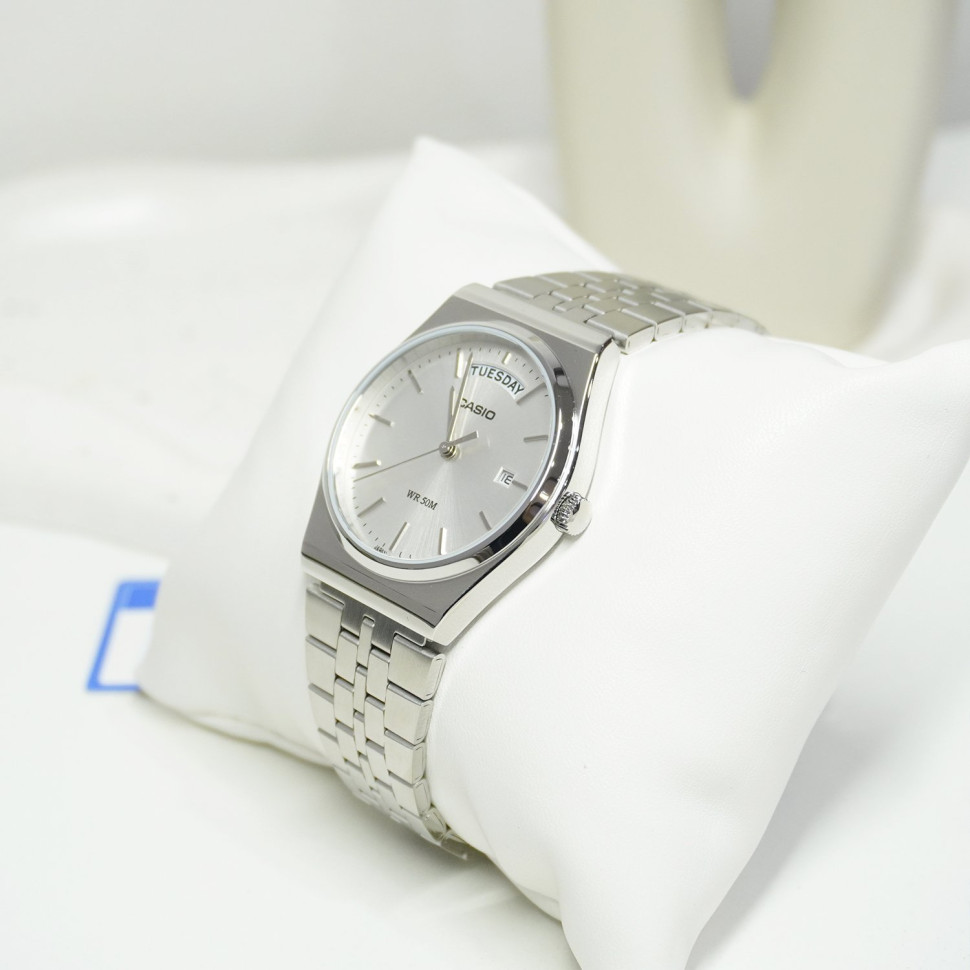 Чоловічий годинник Casio MTP-B146D-7A