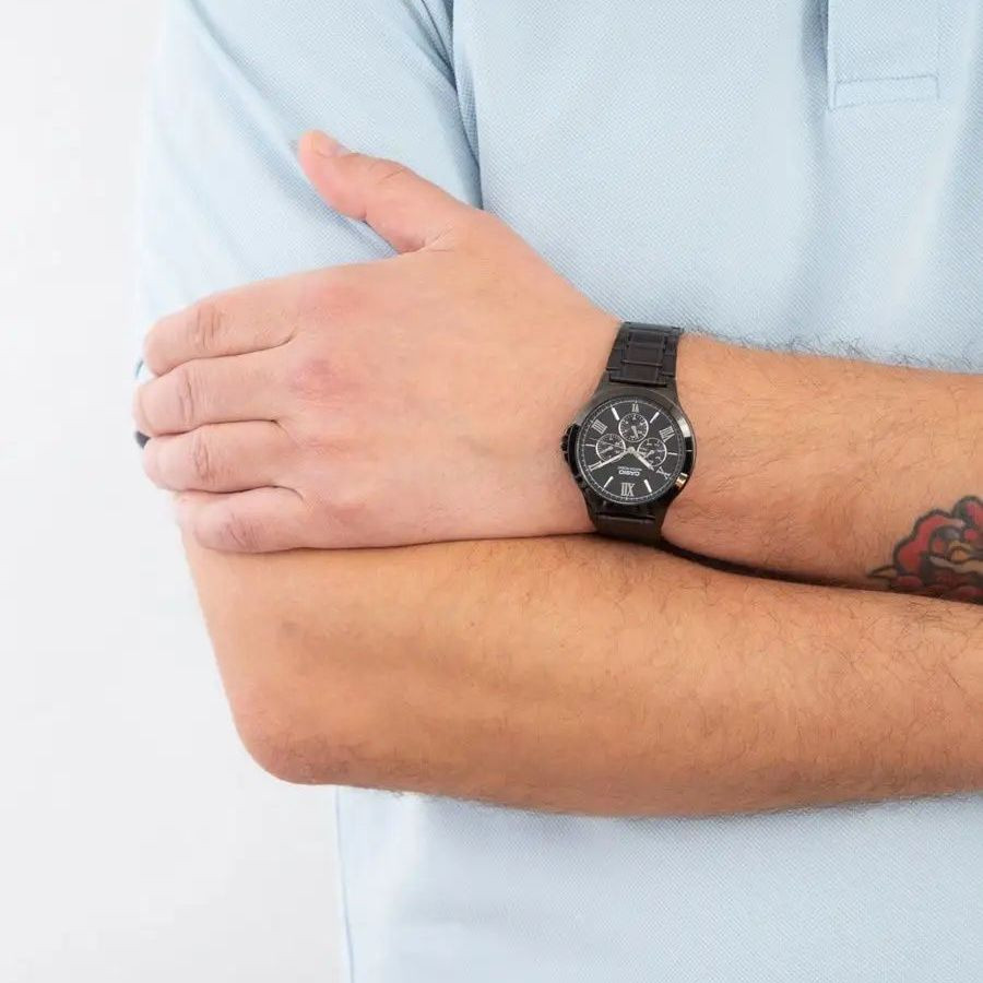 Чоловічий годинник Casio MTP-V300B-1A