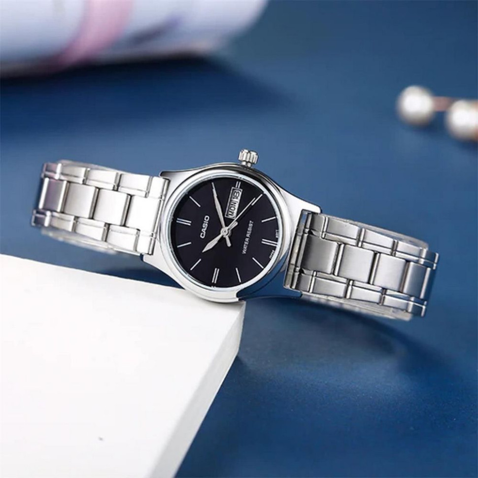 Жіночий годинник Casio LTP-V006D-1B2UDF