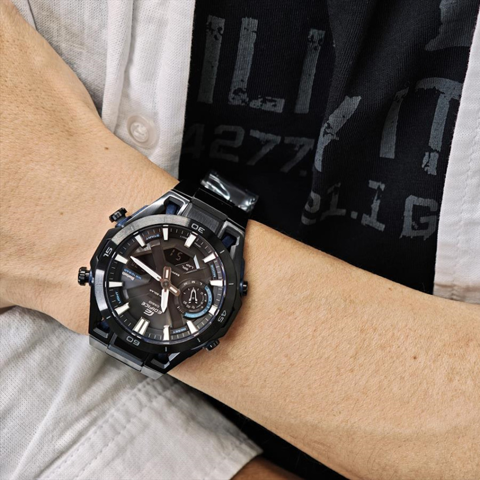 Чоловічий годинник Casio Edifice ECB-2300DC-1A