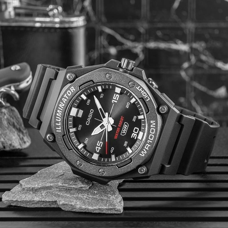 Чоловічий годинник Casio MW-620H-1A