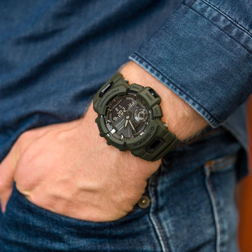 Чоловічий годинник Casio G-SHOCK GBA-900UU-3A