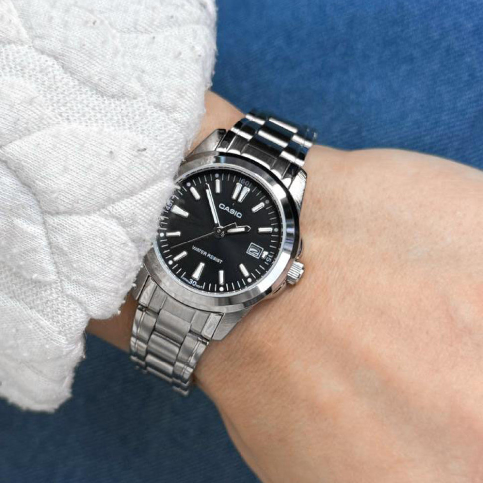 Жіночий годинник Casio LTP-1215A-1A2