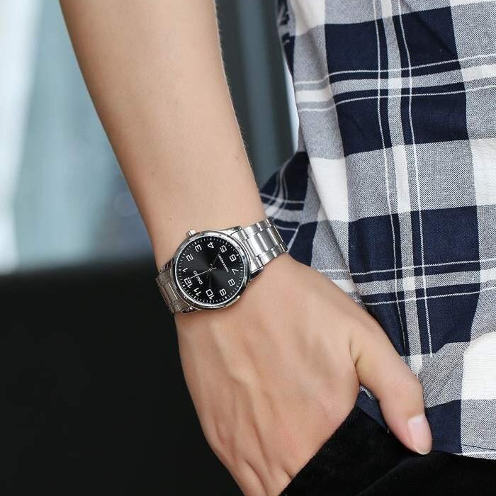 Чоловічий годинник Casio MTP-V001D-1B