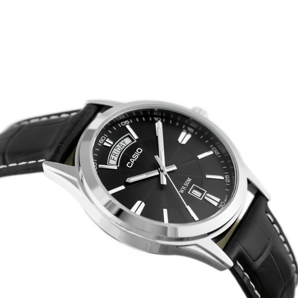 Чоловічий годинник Casio MTP-1381L-1A