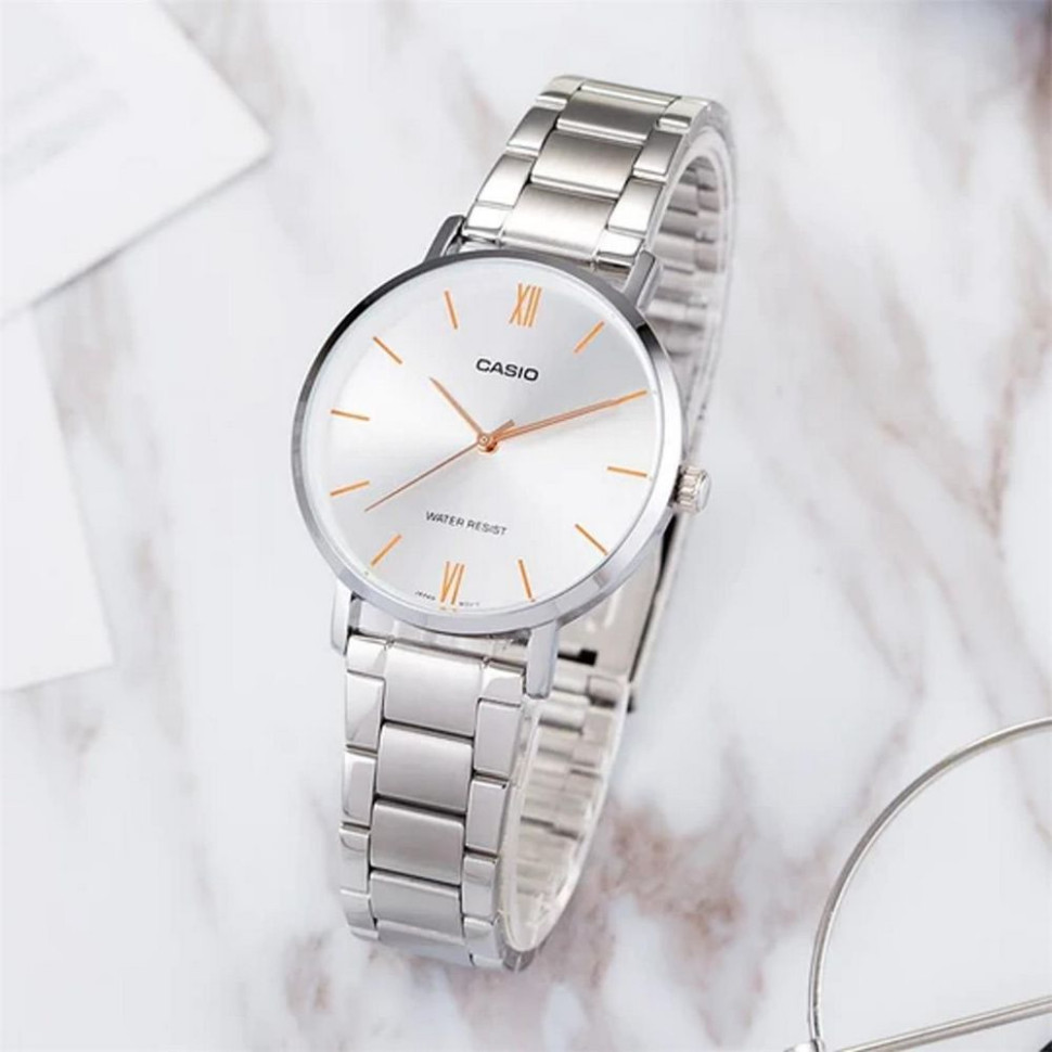Жіночий годинник Casio LTP-VT01D-7B