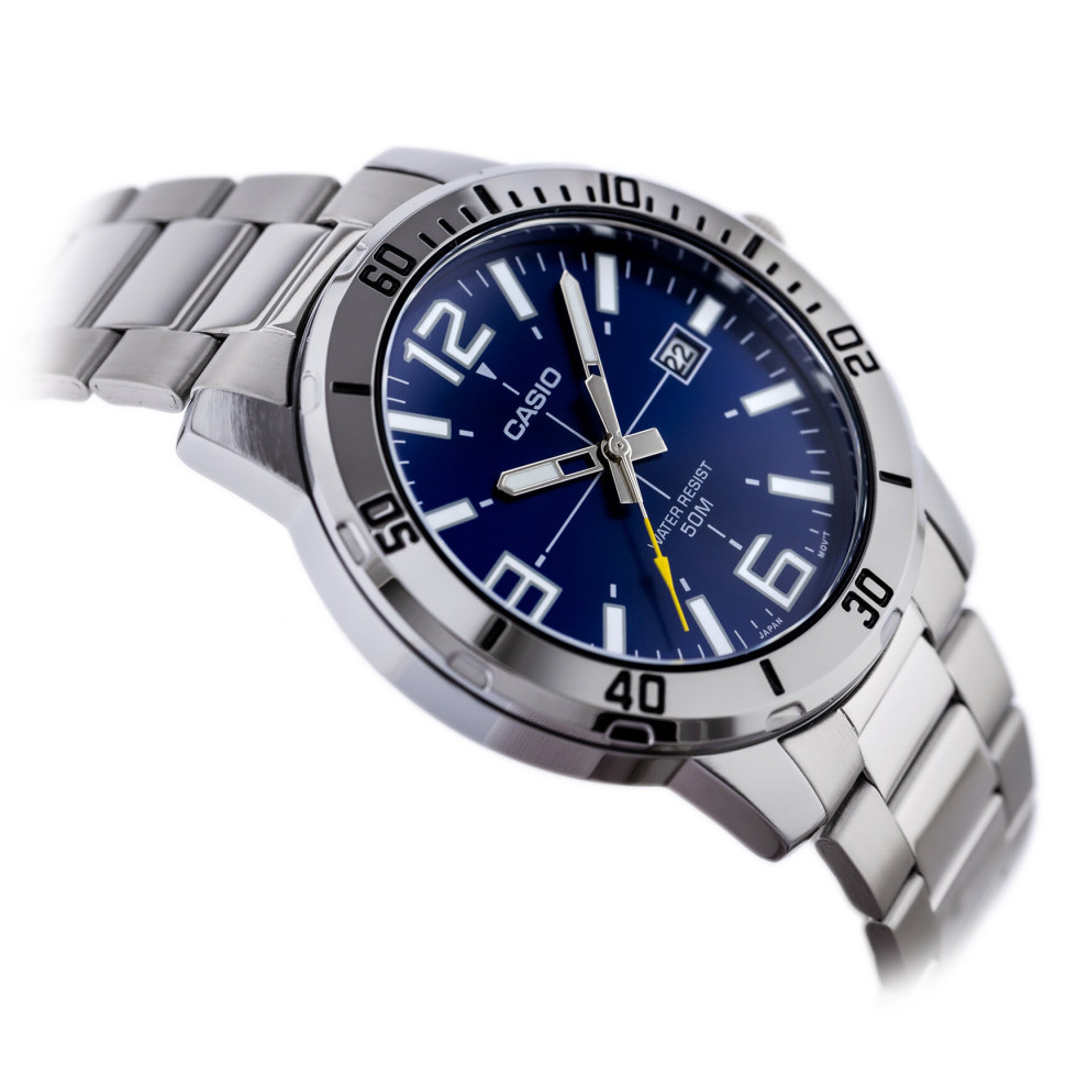Чоловічий годинник Casio MTP-VD01D-2B