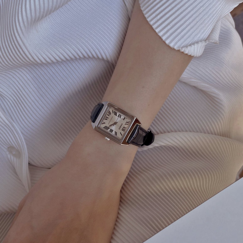 Жіночий годинник Casio LTP-V007L-9B