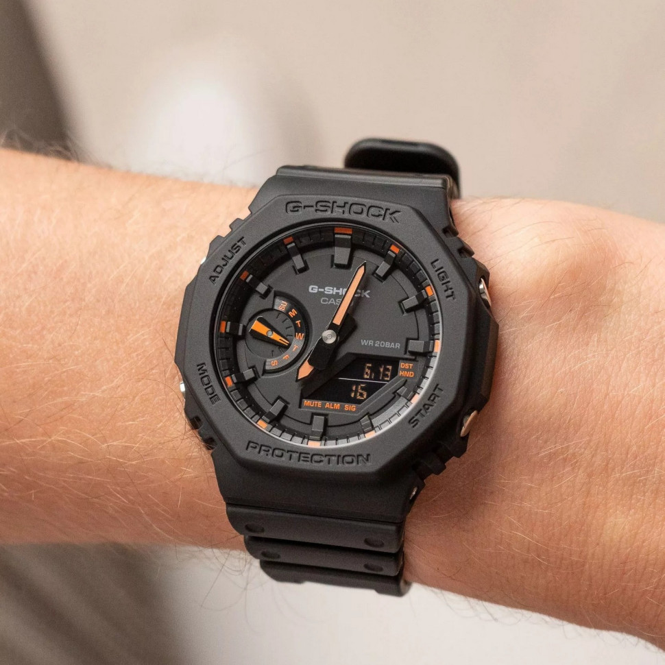 Чоловічий годинник Casio G-SHOCK GA-2100-1A4