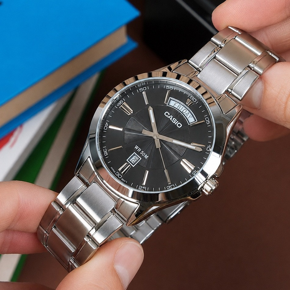 Чоловічий годинник Casio MTP-1381D-1A
