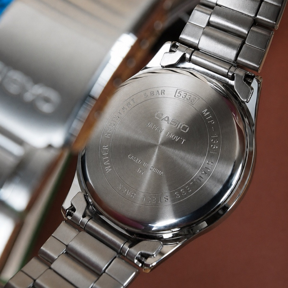 Чоловічий годинник Casio MTP-1381D-1A