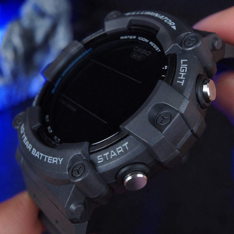 Чоловічий годинник Casio AE-1500WH-8B