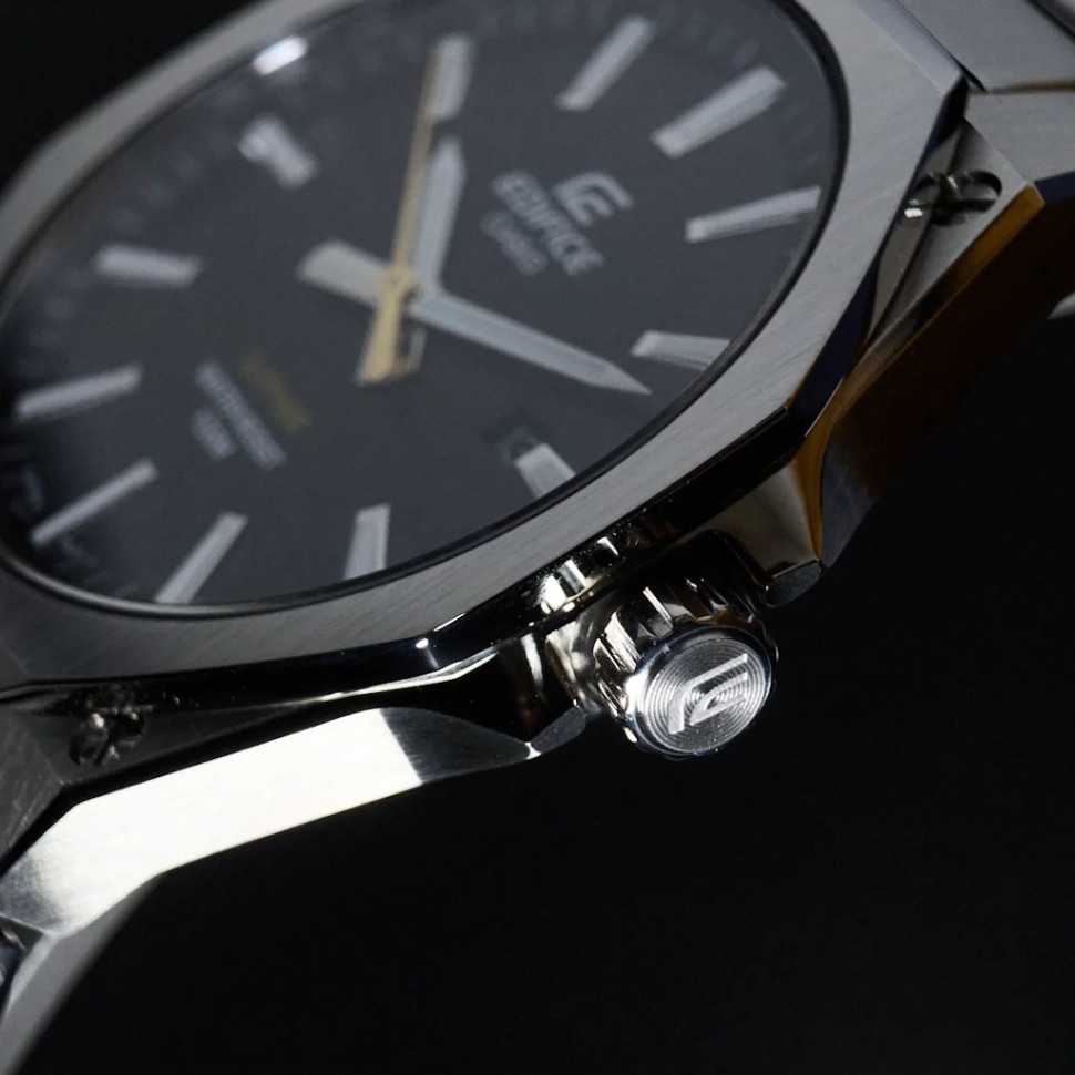 Чоловічий годинник Casio Edifice EFR-S108D-1A