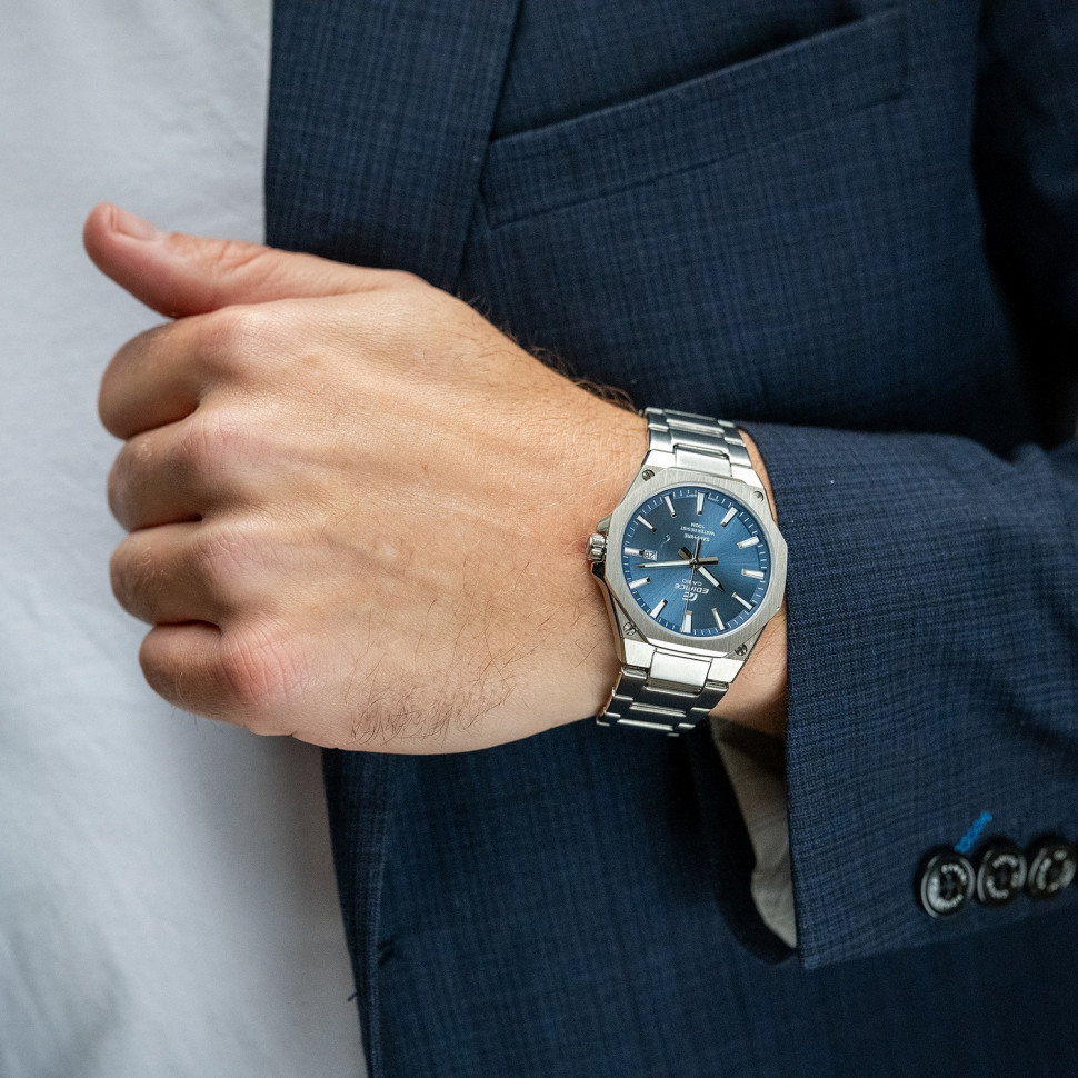 Чоловічий годинник Casio Edifice EFR-S108D-2A
