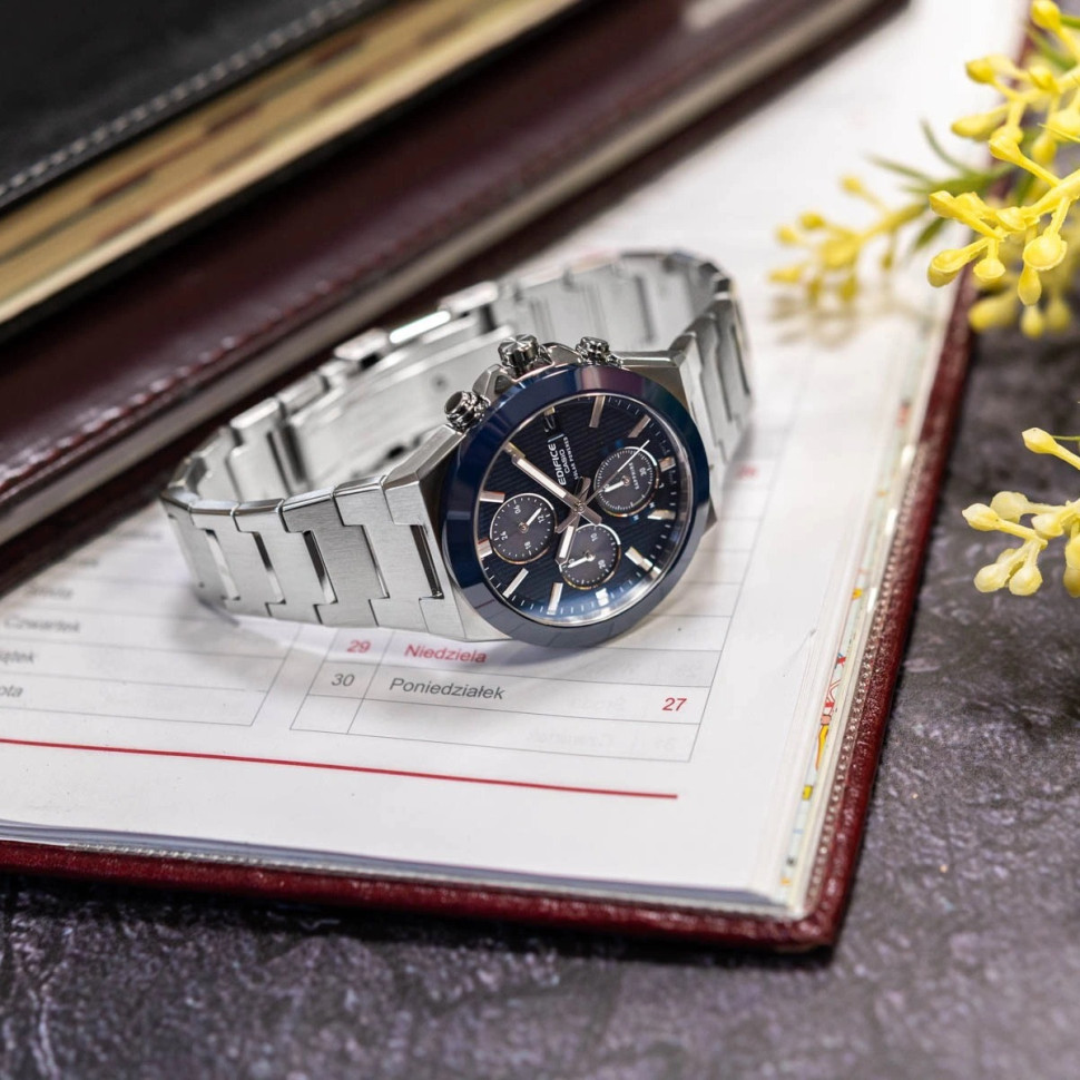 Чоловічий годинник Casio Edifice EFS-S650D-2A