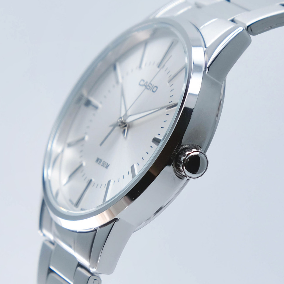 Чоловічий годинник Casio MTP-1303D-7A