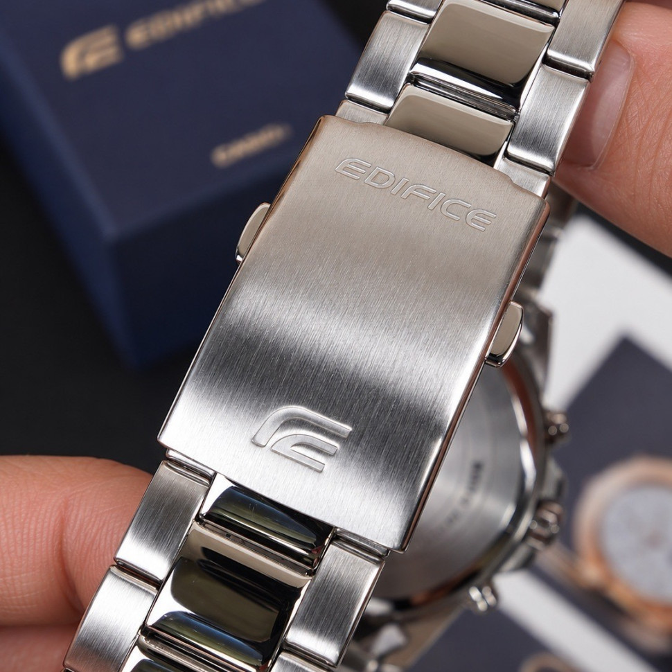 Чоловічий годинник Casio Edifice EFV-570D-1A