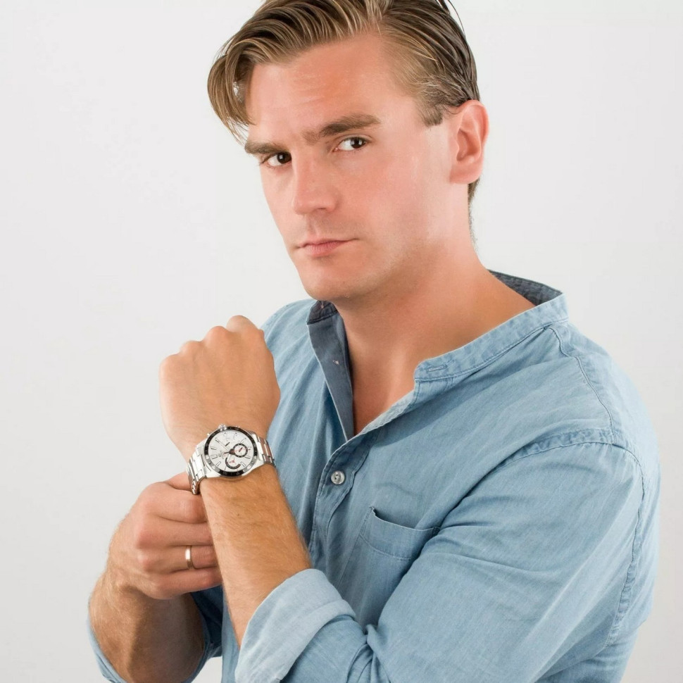 Чоловічий годинник Casio Edifice EFV-570D-7A