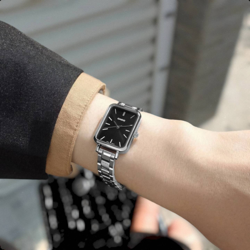 Жіночий годинник Casio LTP-V009D-1E