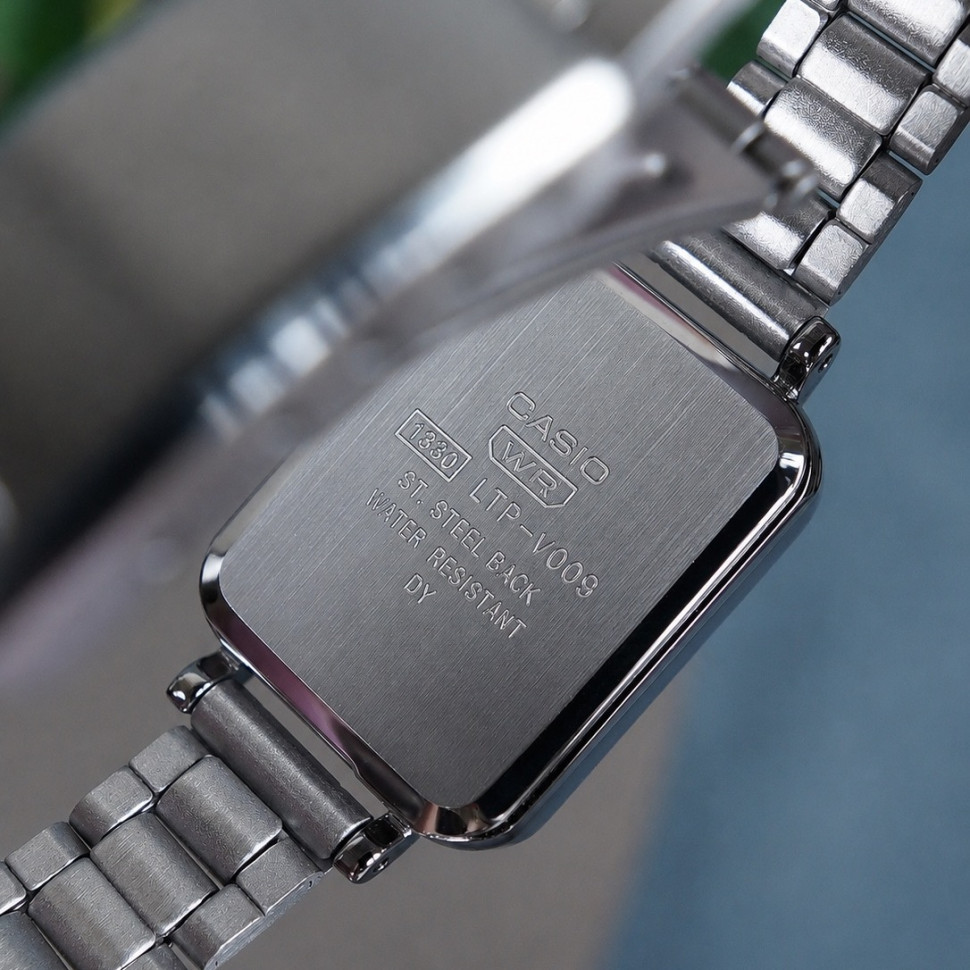 Жіночий годинник Casio LTP-V009D-4E