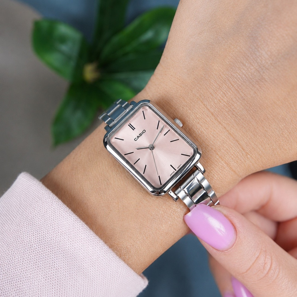 Жіночий годинник Casio LTP-V009D-4E