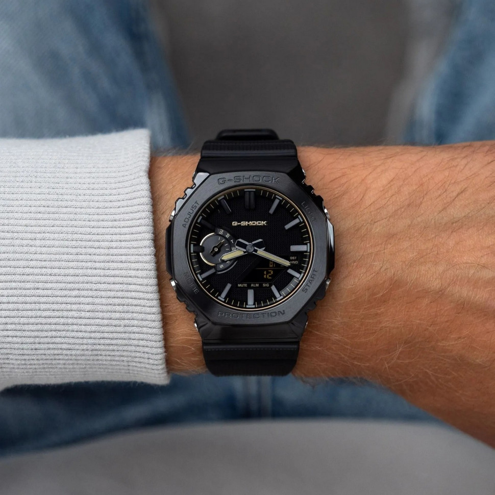 Чоловічий годинник Casio G-SHOCK GM-2100LXB-1A9