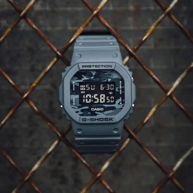 Чоловічий годинник Casio G-SHOCK DW-5600CA-2