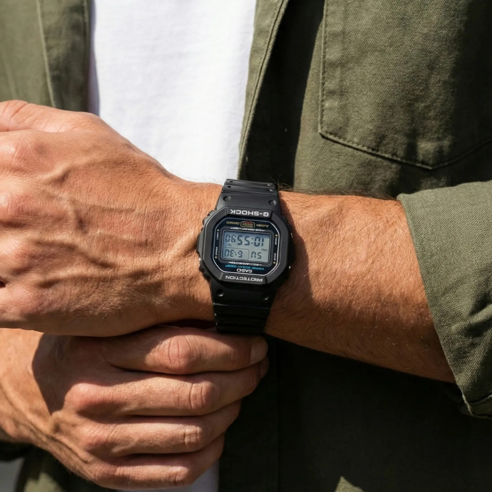 Чоловічий годинник Casio G-SHOCK DW-5600UE-1ER