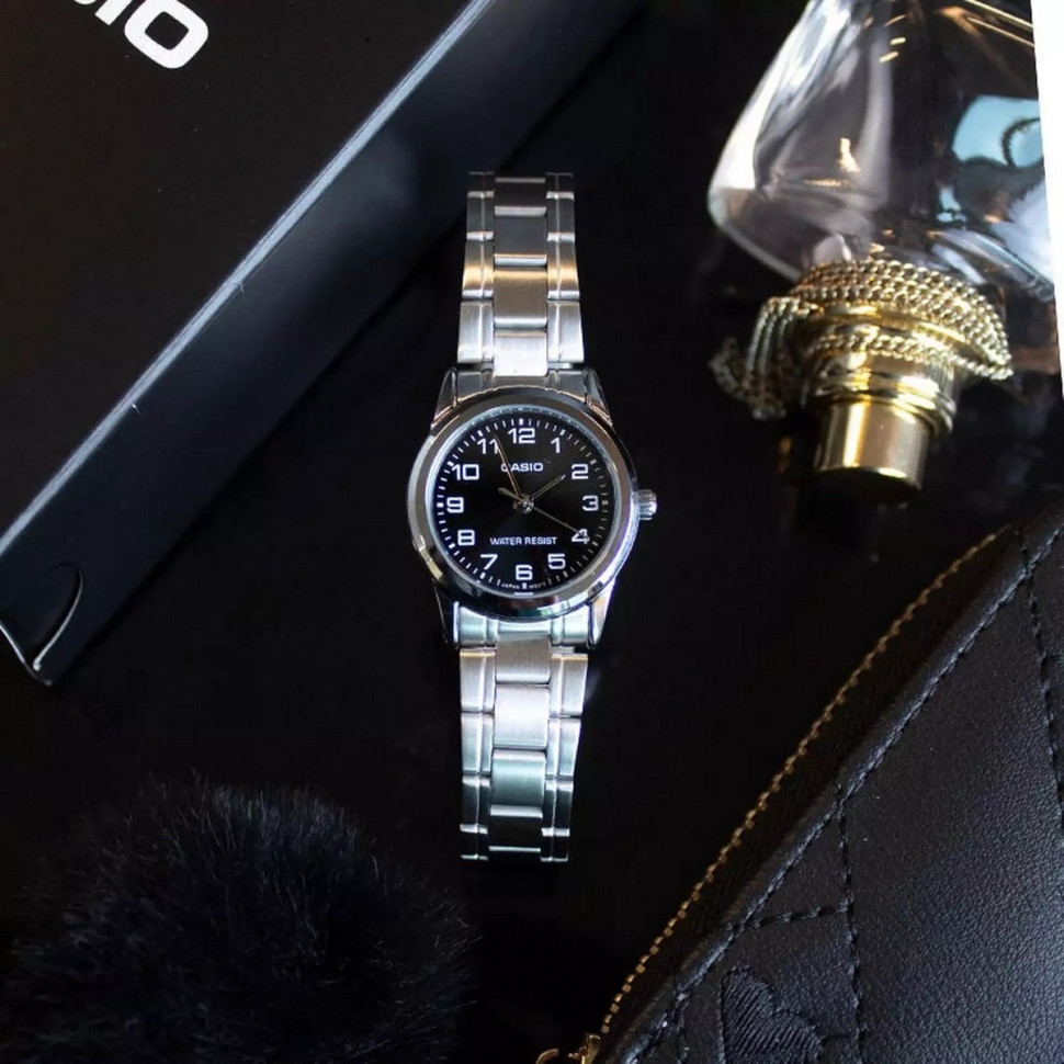 Жіночий годинник Casio LTP-V001D-1B