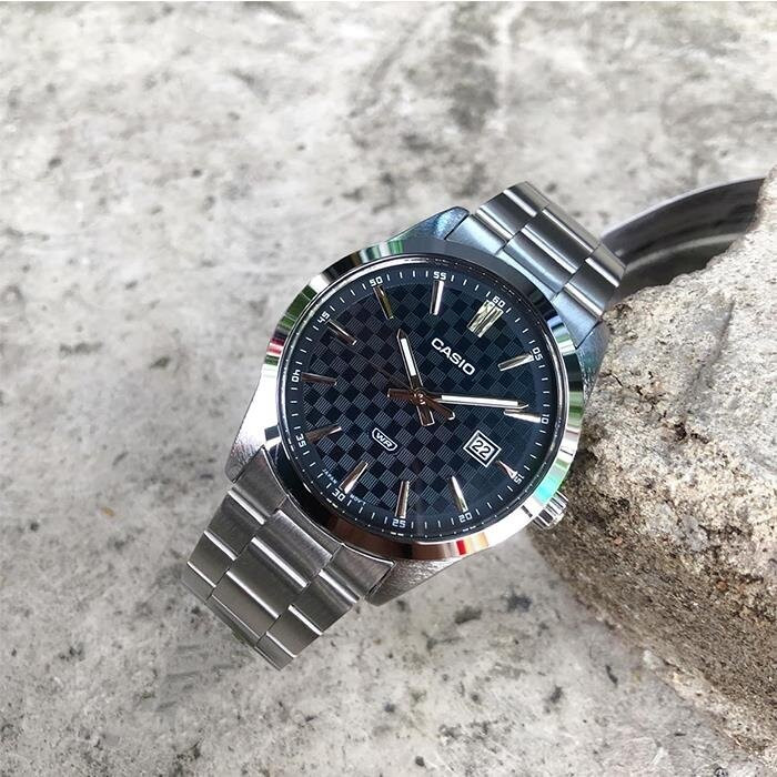 Чоловічий годинник Casio MTP-VD03D-2A