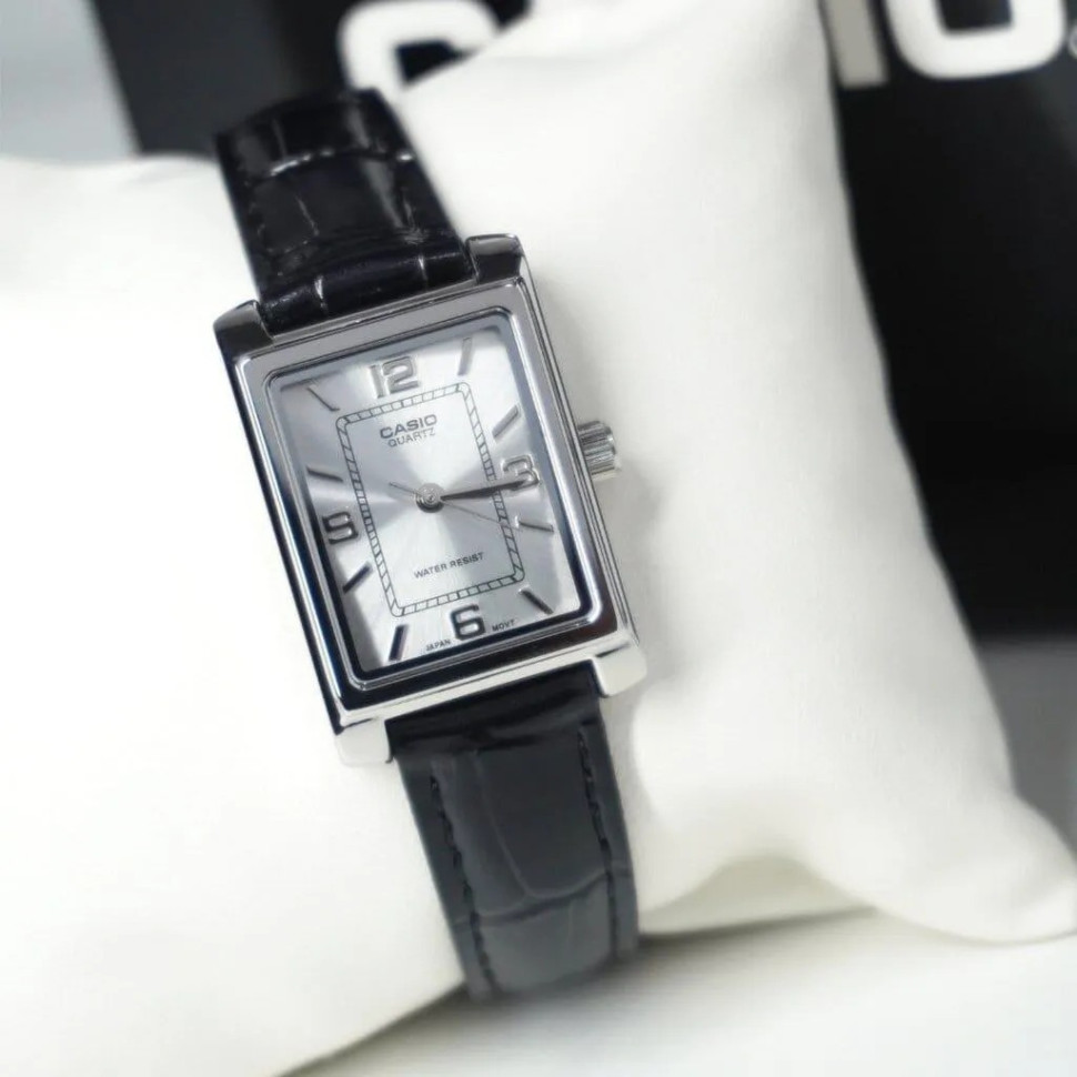 Жіночий годинник Casio LTP-1234LL-7A
